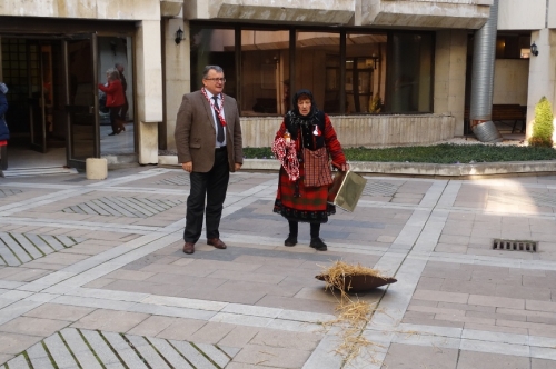 Баба Марта, Пижо и Пенда на  гости в Общината