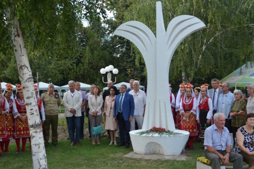 Завърши  реализацията на проект „ЗаЕдно хоро”