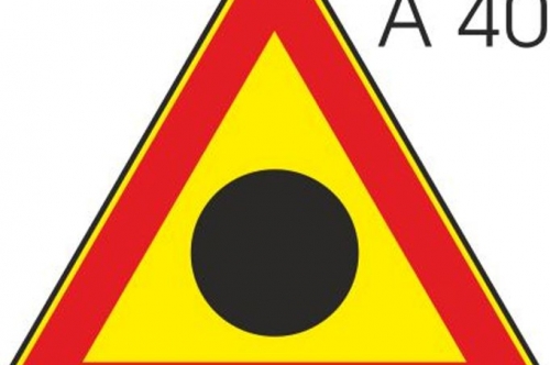 Нови знаци за регулиране на движението  на възлови кръстовища в град Първомай