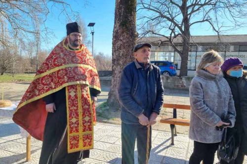 Кметът Николай Митков откри паметна плоча на руските освободители в село Бяла река