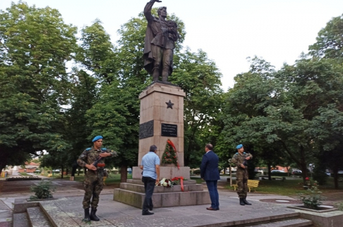 2 юни - Ден на Ботев и на загиналите за свободата и независимостта на България!