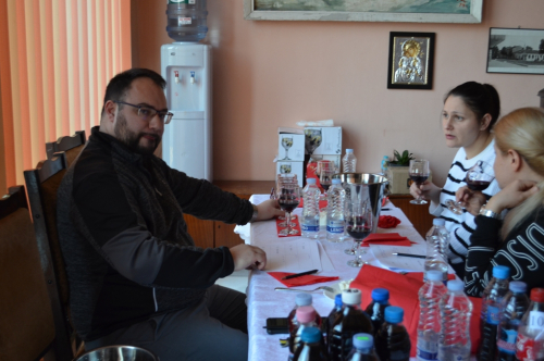 Проведе се XIX-тия празник на виното и винопроизводството „Първомай 2023”