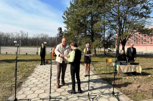 Поклон пред паметта на Апостола на свободата