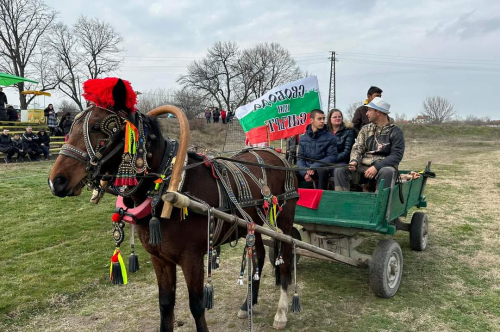 Празникът Тодоровден събра много граждани на стадиона в кв.Дебър