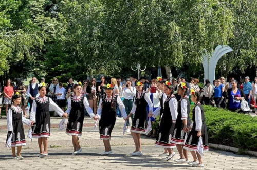 Честит празник на българската култура и славянската писменост!