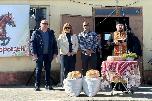 Конни надбягвания на Тодоровден в кв.Дебър