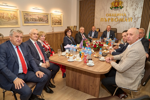 ПЪРВИ МАЙ 2025 - 80 ГОДИНИ ПЪРВОМАЙ