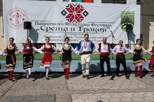 Фестивалът „Среща в Тракия” – пъстър и емоционален