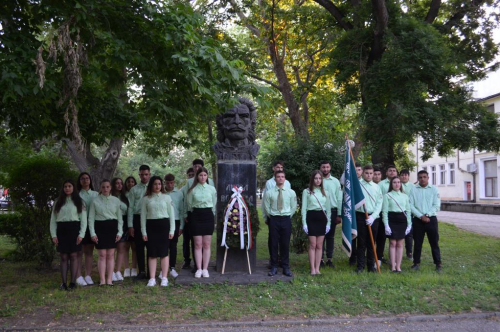 2 ЮНИ! ДЕН НА БОТЕВ! ДЕН НА БЕЗСМЪРТНИТЕ!