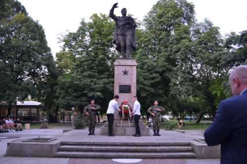 2 ЮНИ! ДЕН НА БОТЕВ! ДЕН НА БЕЗСМЪРТНИТЕ!