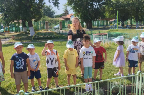 „Пъстро цветно утро“ – ден на природа и вдъхновение в ДГ „Пролет“