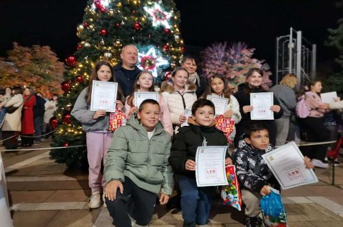 НАГРАЖДАВАНЕ В ОБЩИНСКИЯ ЛИТЕРАТУРЕН КОНКУРС ЗА КОЛЕДНО СТИХОТВОРЕНИЕ