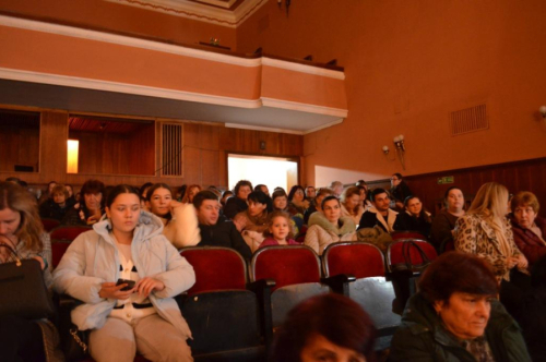 В ОЧАКВАНЕ НА КОЛЕДА