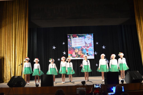 В ОЧАКВАНЕ НА КОЛЕДА