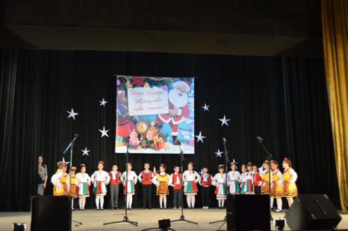 В ОЧАКВАНЕ НА КОЛЕДА