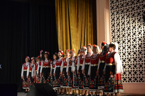 В ОЧАКВАНЕ НА КОЛЕДА