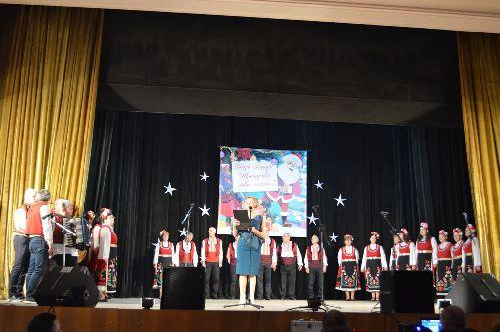 В ОЧАКВАНЕ НА КОЛЕДА