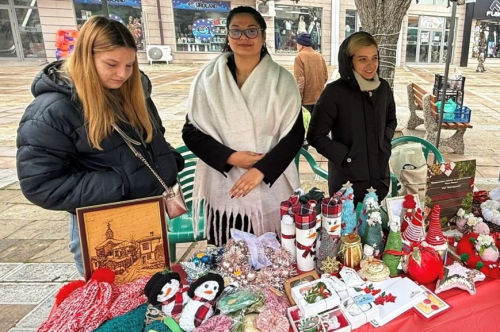 Проведе се традиционният Коледен базар с благотворителна цел