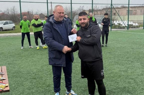 „Свежо отборче” грабна победата на Общинския  Коледен турнир по футбол