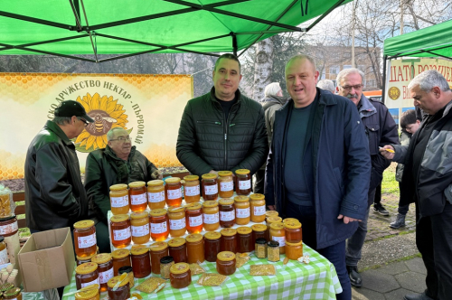 ДВАДЕСЕТ И ВТОРИ ПРАЗНИК НА ВИНОТО И ВИНОПРОИЗВОДСТВОТО „ПЪРВОМАЙ 2026“