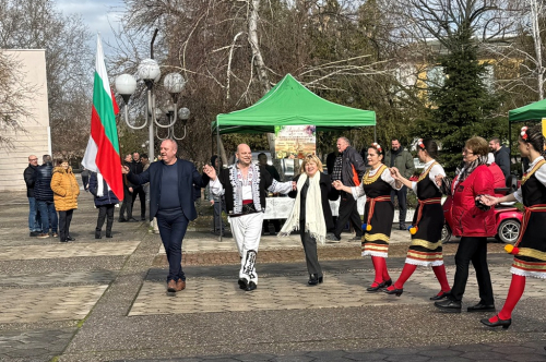 ДВАДЕСЕТ И ВТОРИ ПРАЗНИК НА ВИНОТО И ВИНОПРОИЗВОДСТВОТО „ПЪРВОМАЙ 2026“