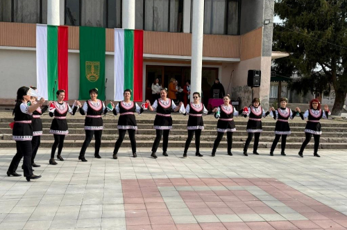 148 години свобода: Община Първомай почете героите, загинали за свободата на България