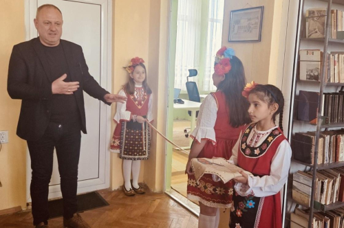 Дигитален клуб отвори врати в читалището в кв. Дебър