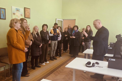 Дигитален клуб отвори врати в читалището в кв. Дебър