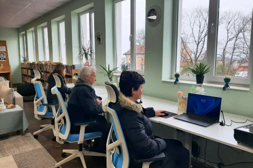 Дигитален клуб отвори врати в читалището в кв. Дебър