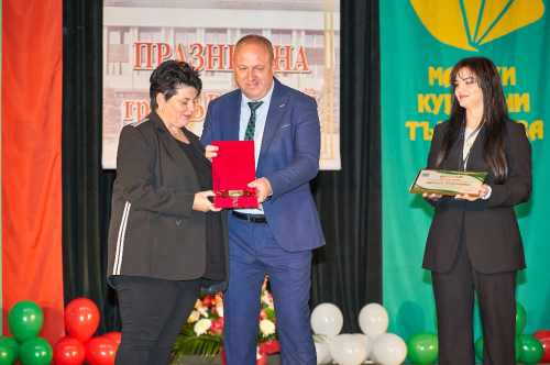 ПЪРВИ МАЙ - ПРАЗНИК НА ПЪРВОМАЙ - 2026