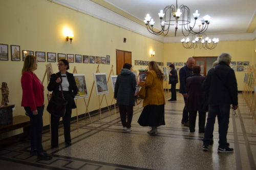 „СТЪПКИ ВЪВ ВРЕМЕТО”  изложба на Първомайските художници