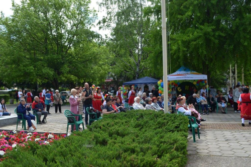 XXI-ви ОБЩИНСКИ ПРЕГЛЕД НА ХУДОЖЕСТВЕНАТА САМОДЕЙНОСТ СЪБРА ПАЗИТЕЛИТЕ НА БЪЛГАРЩИНАТА