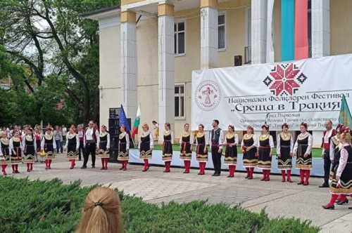 Фестивалът „Среща в Тракия” – феерия от емоции и багри 
