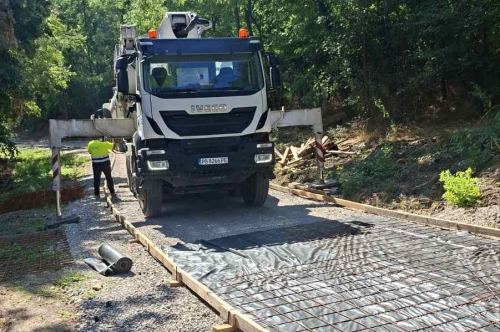Обновяване на улиците в селата Градина и Драгойново